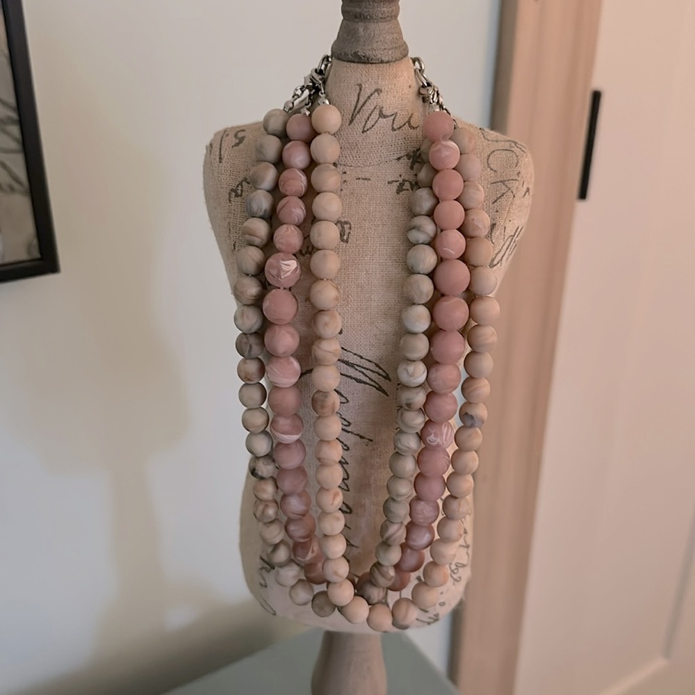 Beaded necklace